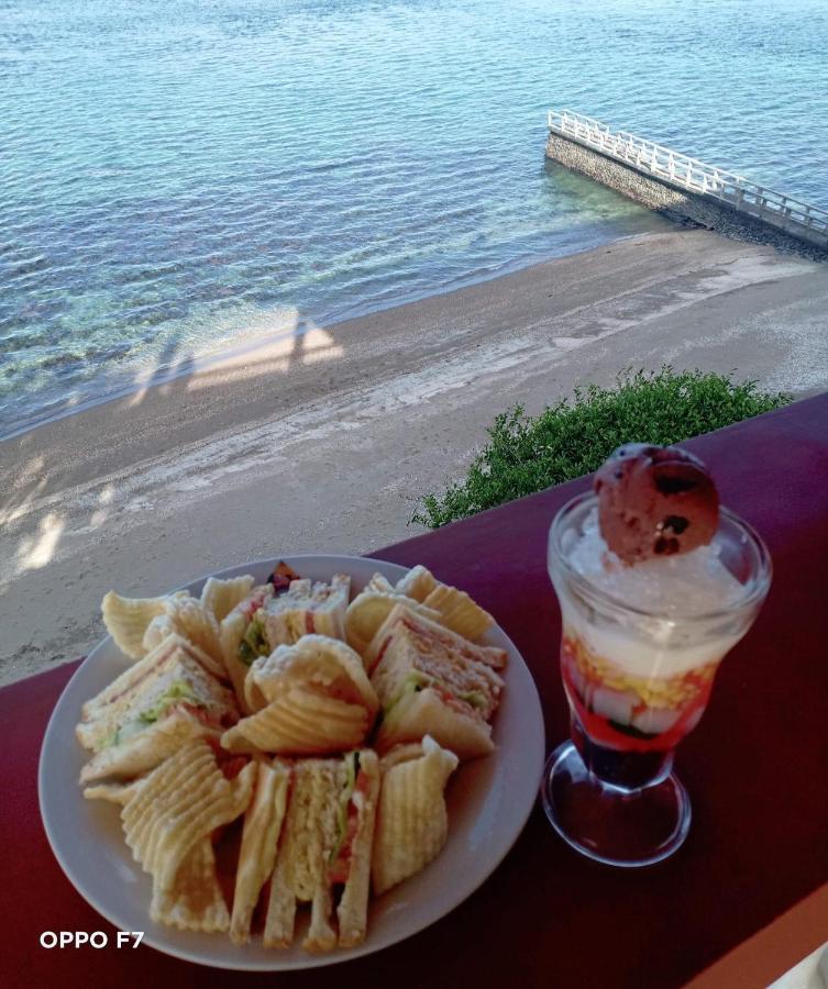 Wuthering Heights Bed & Breakfast By The Sea Dumaguete City Exterior foto